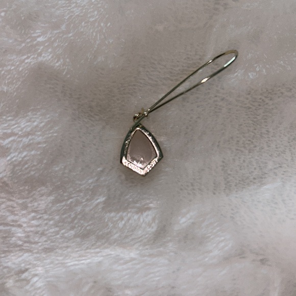 Kendra Scott Earrings - Picture 6 of 6